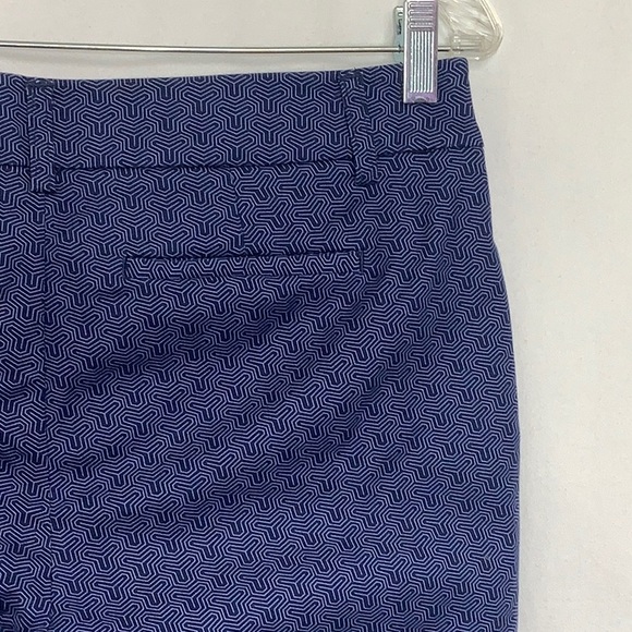 Hilary Radley Geometric Print Capri Pants Size 6 - Picture 8 of 15